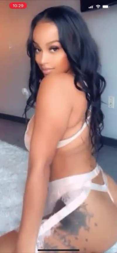 Kiyomileslie L⚪️⚪️p