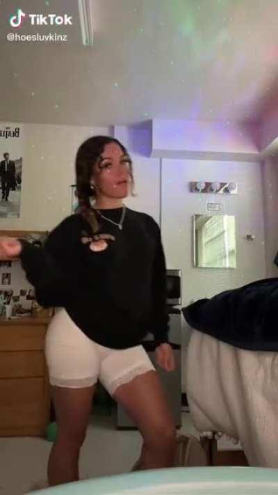 Straight bubble butt 🍑🥇