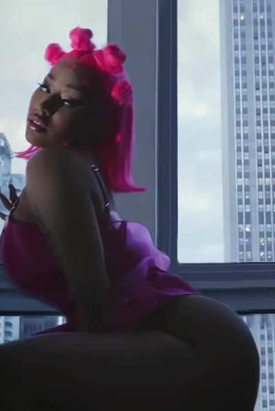 That ass omg 🤤🥵🍑