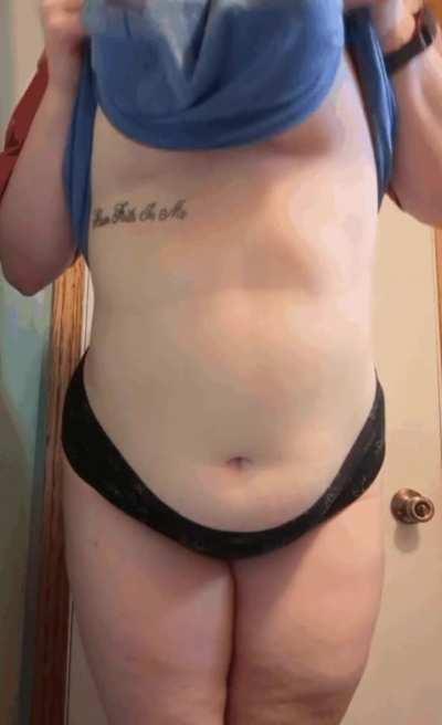 Titty drop don't stop 🤤