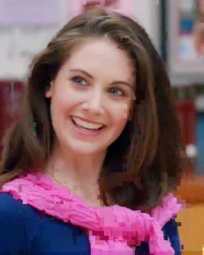 15 years ago today, Annie let her hair down and a whole fandom fell in love ❤️