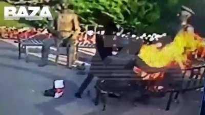 Russian journalist Irina Slavina dies of self-immolation, protesting after harassment by russian authorities. She wrote: « Blame the Russian Federation for my death »