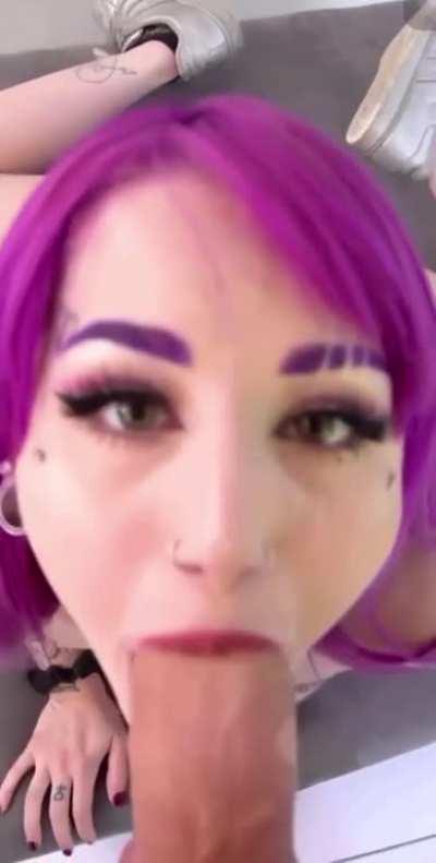 Val Steele giving head