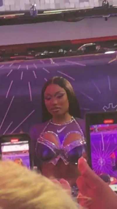 New Years Eve - MEGAN