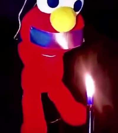 Cursed_Elmo