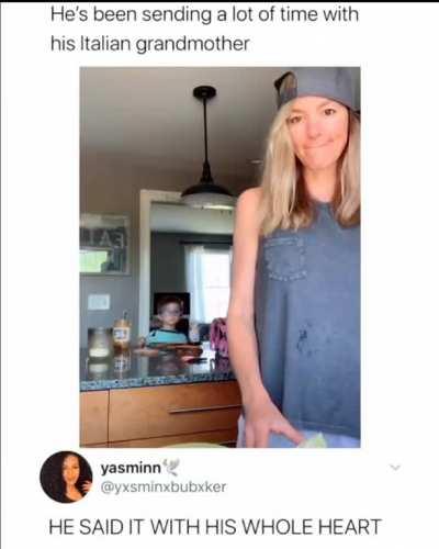 Somebody help him with the jam. (They way he whispered at the end 😂)