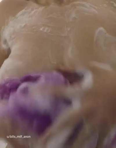 Don't worry... I won't tell hubby you peeked 🤫🤭😘