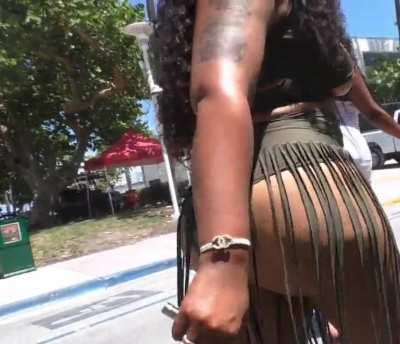 Look at those cheekz