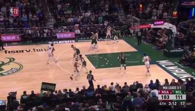 [Highlight] Down double digits, Spo turns to his two best players to link up on three straight possessions to cut it to single digits