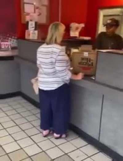 Karen Shoves Pizza at a Worker & Tries to Run From The Consequences