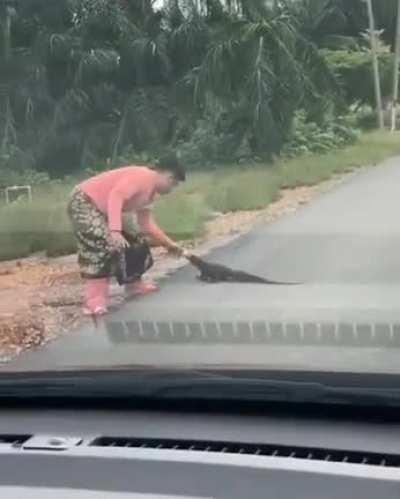 Please don't litter. This is what could happened if you litter. (Video not mine)