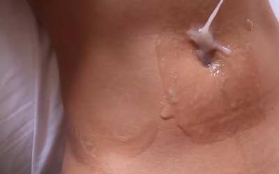 She swallows 3 spoonful of cum