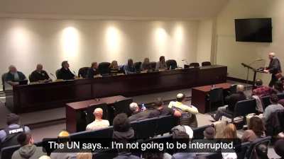 New Jersey resident Rich Siegel, an anti-Zionist Jew who previously criticized Israeli real estate events in Teaneck, spoke out at the Long Branch City Council chamber on Nov. 12th to press the council over six Israeli flags flying at Pier Village, a priv