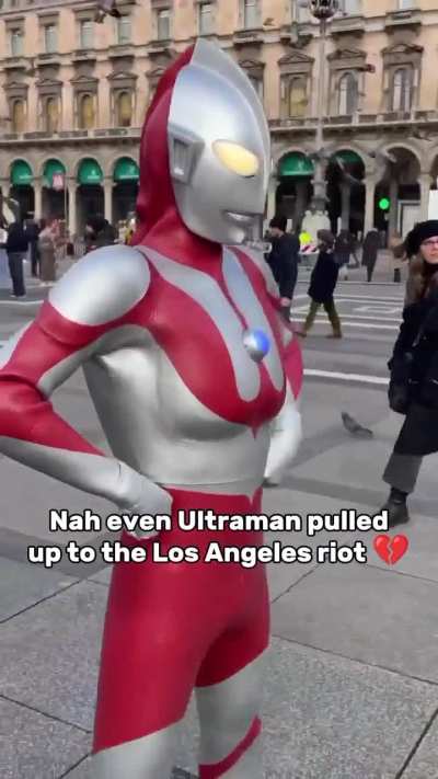 Oh hell nah 😭🙏