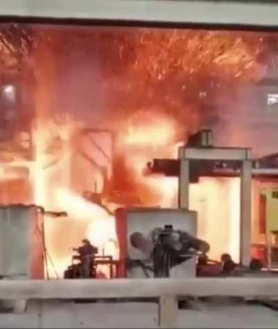 Broken machine sprays molten metal