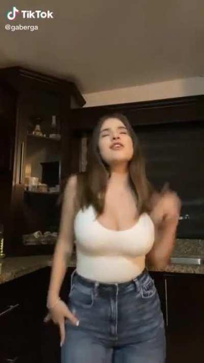 GabyGardez - Video #9267