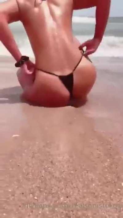 Toni storm (only fans)