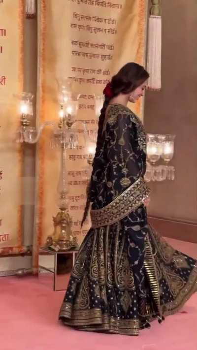 Tamanna Bhatia Maharani Look 😘🖤