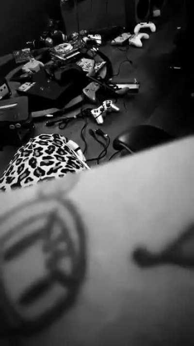 IT'S THE PERSONALITY FOR MEEEEEE