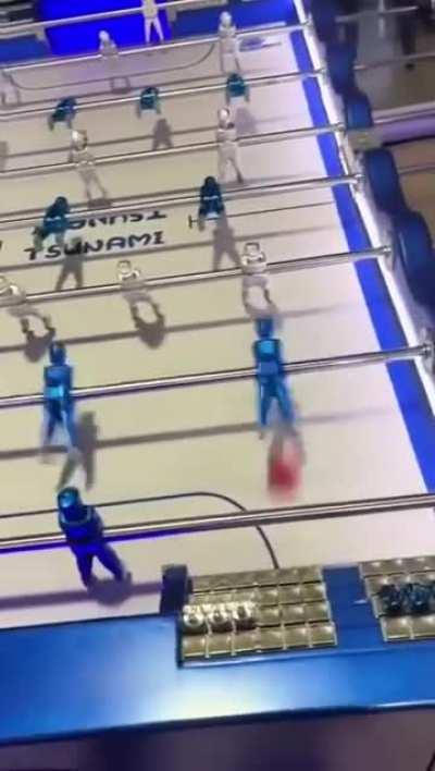 -¿Sabes jugar? -No, no mucho...