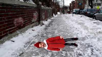 Freddie Mercury slips on ice