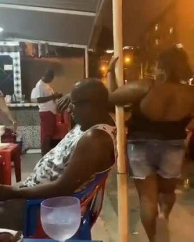 Improvised pole dancing