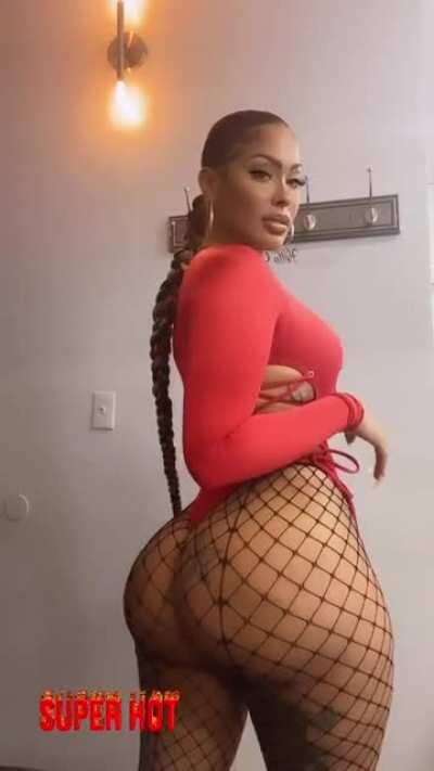 Something bout her smile...dem cheeks too