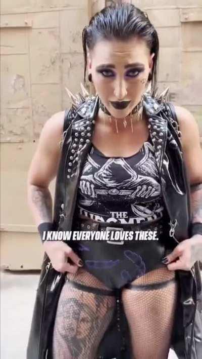 Rhea talking about her shorts