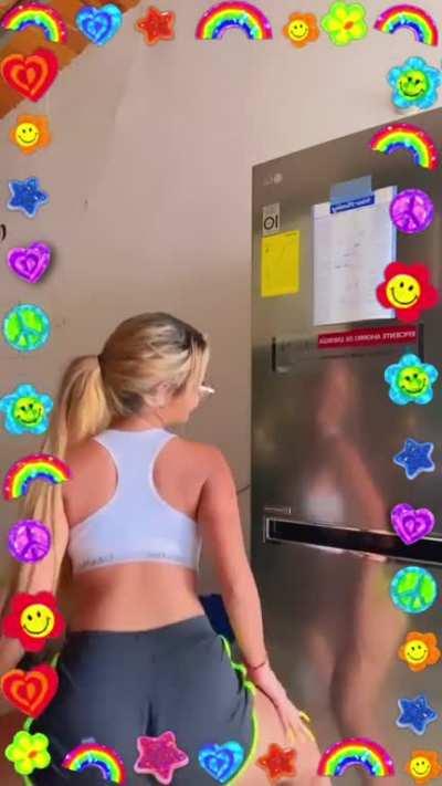 @emnytwerking #emnytwerking