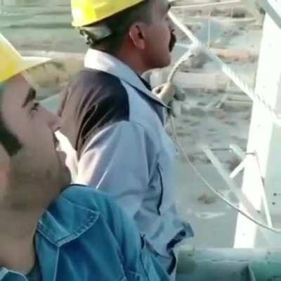 How to light a cigarette with high voltage electricity