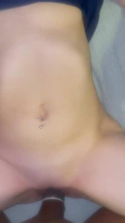 I’m pretty sure my co-worker could hear me howling in the call room [GIF]