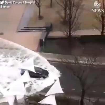 Few bugs in the water graphics engine