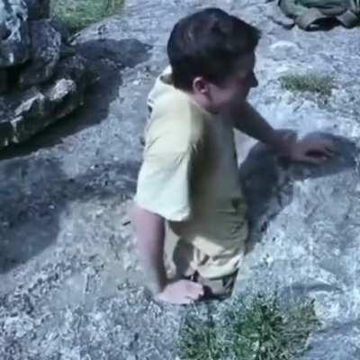 Man slides through tight space made my palms super sweaty