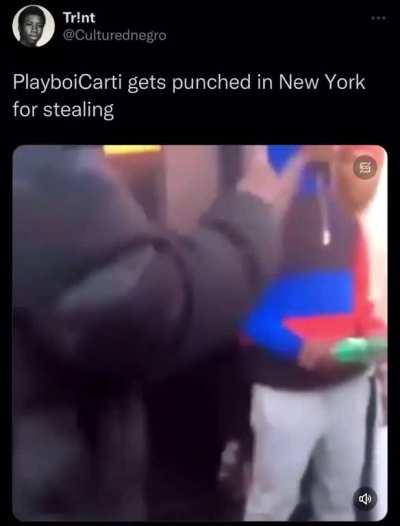 throwback to playboi carti getting punched for stealing supreme frm his homie (2015)