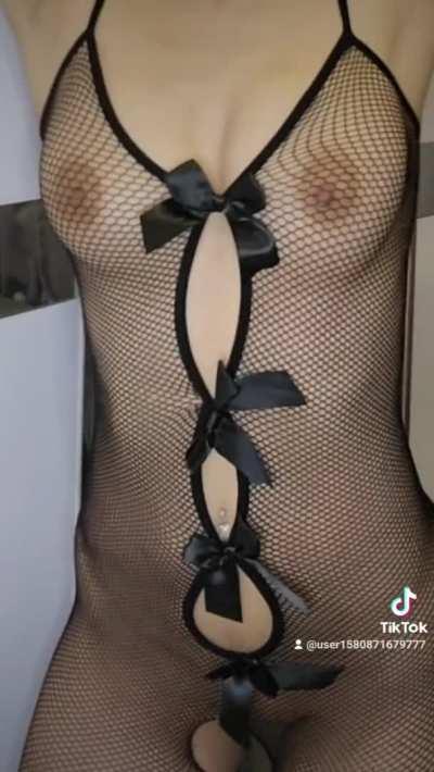 21 yo Thai girl at your service :3