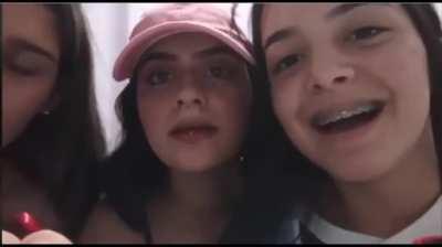 3 AMIGAS SAFADAS MOSTRANDO TUDO - LIVE COMPLETA NO PRIMEIRO COMENTARIO