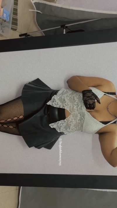 Dressed like this for a reason — weekends are for naughty connections 💋