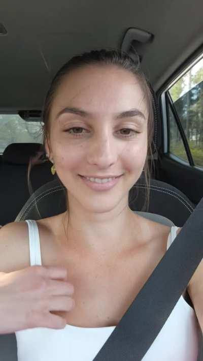 Flashing traffic while driving... I hope they liked my tit;)