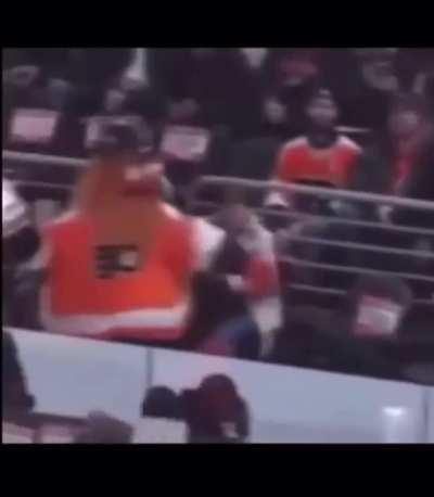 His dance skills tho