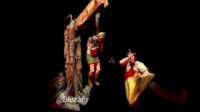 Playing against Leatherface in a nutshell