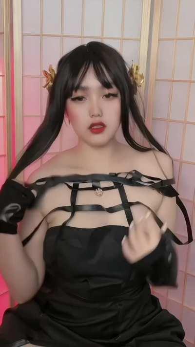 Yor Forgor From SpyXFamiy by Hitomi Anna