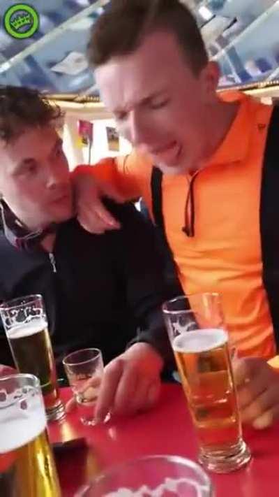 Memory that your friends will not forget