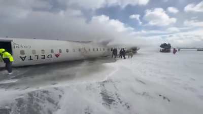 Delta plane crash landed in Toronto