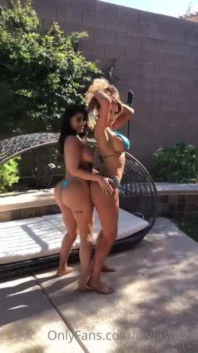 Wow 😍 get her updated folder in the premium mega. Click link in comment and hmu