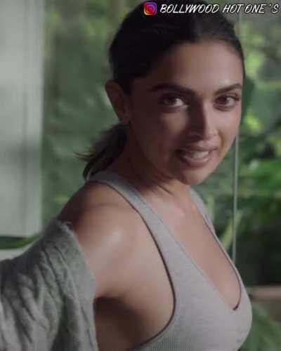 DEEPIKA PADUKONE SLOWMOTION
