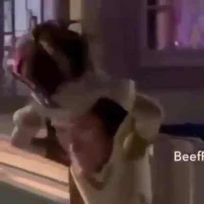 Don’t you agree fellow Redditors