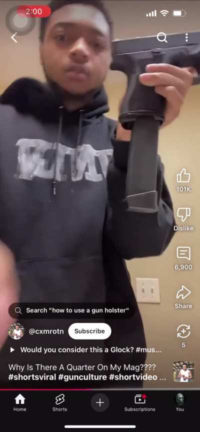 “🥷🏿 [sic] don’t know nun bout guns”