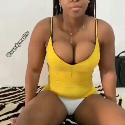 Wendy Mesi's Areola's (partly) Showing 😍😯