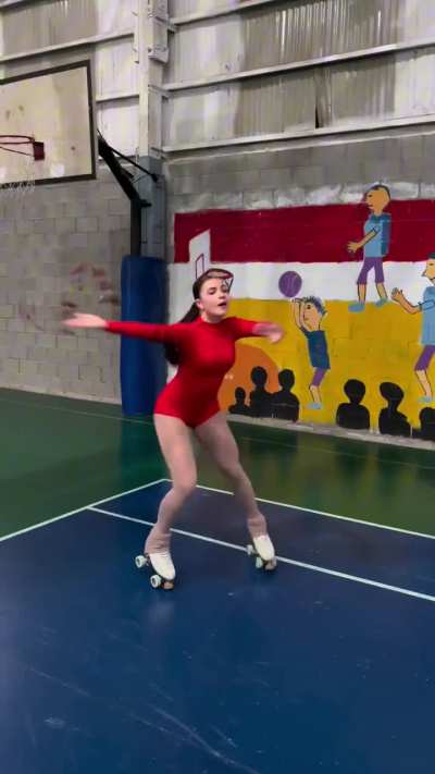 Lola Blazquez clasificó al Mundial de Patinaje Artístico sobre Ruedas para representar a Argentina en Alemania, pero necesita ayuda 🛼