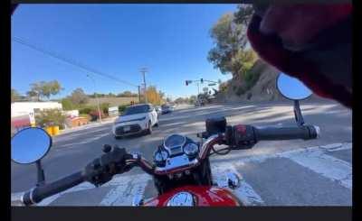 Traffic gone wrong?? 😱